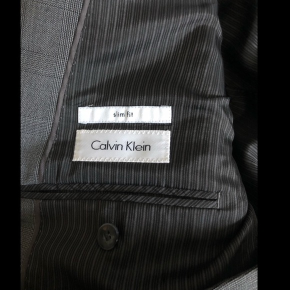 Black Calvin Klein suit - Picture 2 of 2